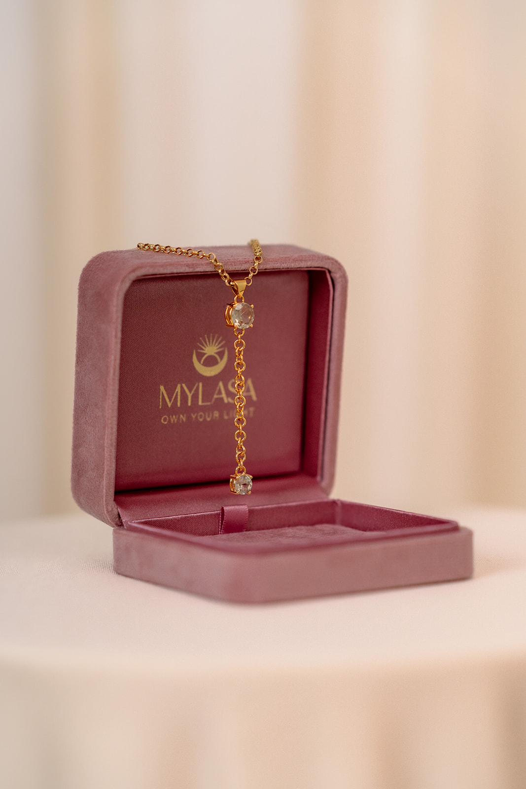 Satellite Pendant Pendants in 14K Gold with Zultanite