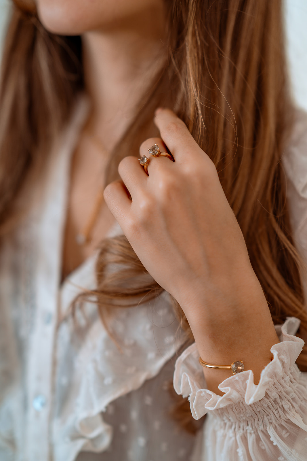 Satellite Ring Ringen in 14K Gold with Zultanite