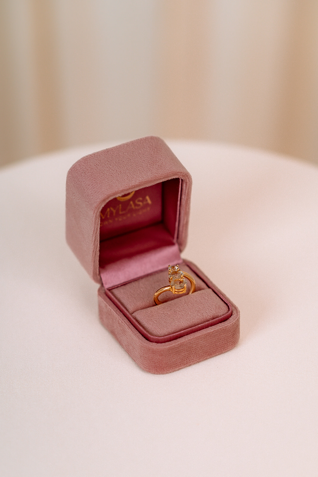 Lunar Eclipse Ring Rings in 14K Gold with Zultanite